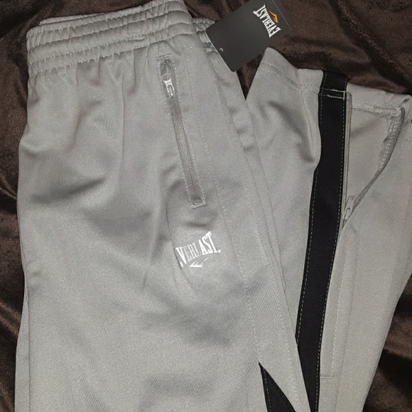Joggers - Picture 3 of 8
